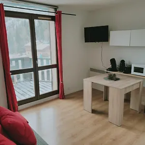 Appartement Jolies Praloup 1600 Avec Balcons, Uvernet-Fours